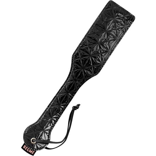 BEGME - BLACK EDITION PADDLE MADE OF VEGAN LEATHER