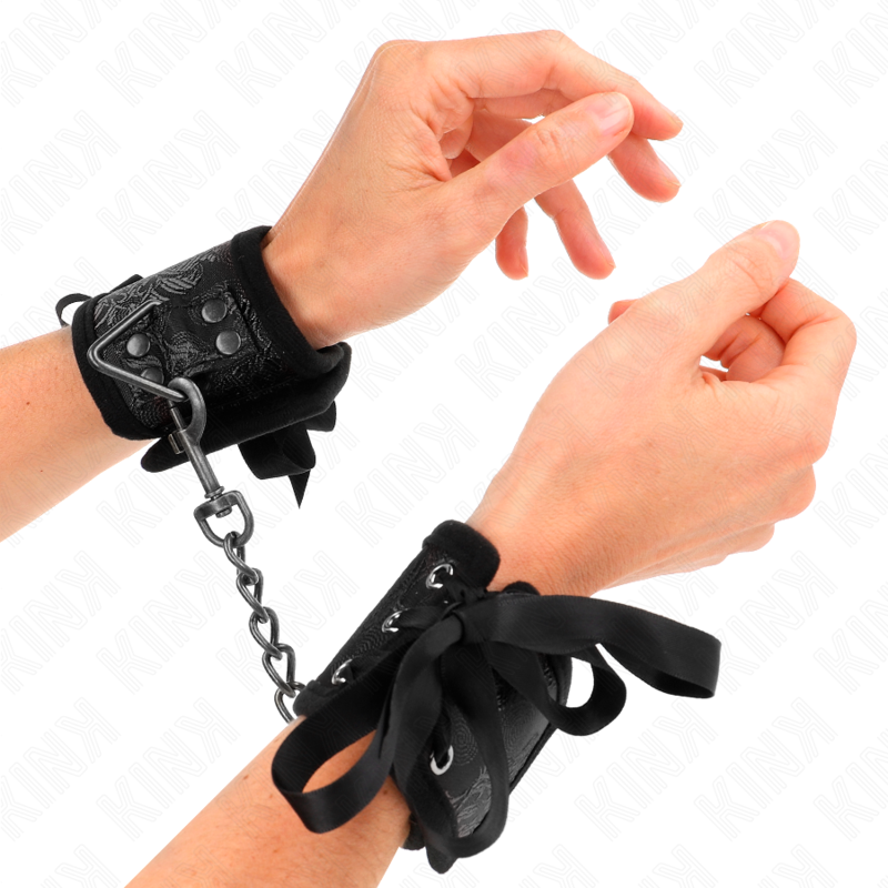 KINK - PUÑOS DE MUÑECA SCANDAL CON DETALLES DE ENCAJE NEGRO 24,5 CM X 6,5 CM