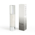 Silbertopp glasflasche mit mattiertem finish und minimalistischem etikett für profade feuchtigkeitspflege