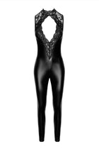 F342 Wetlook Overall mit Spitzen Ausschnitt von Noir Handmade