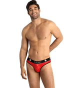 Roter spitzenstring mit schwarzem bund und anais markenname samt schädellogo im produkt anais men brave slip