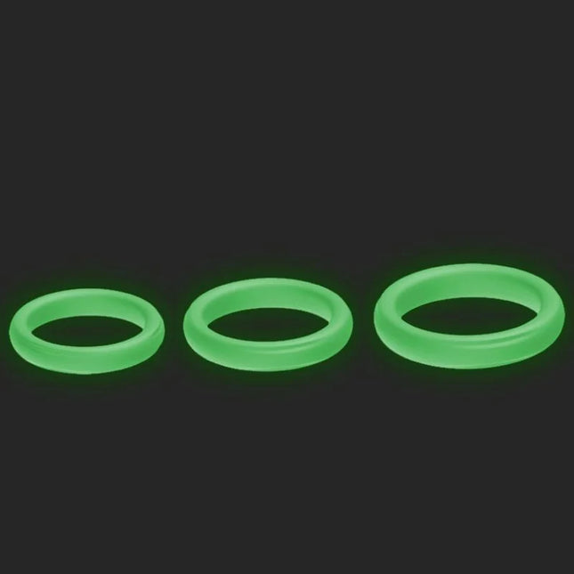 Three glowing green silicone rings in varying sizes from harmony dreifacher silikonring leuchtend collection