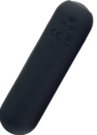 Rückseite einer schwarzen matte silikon-fernbedienung mit dc 6v und ce-markierung für harmony splash joie vibrator bullet