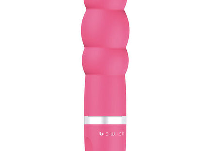 Pink silikon vibratorstab mit silbernem ring und b swish markierung aus der b swish bcute classic pearl pink serie