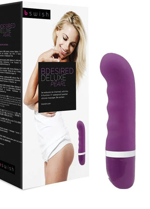 Lila silikonvibrator mit weißem ring am fuß, marke b swish, modell bdesired deluxe pearl royal flieder