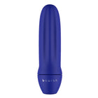 Ein elegantes royalblaues bswish vibratorspielzeug mit glatter, glänzender oberfläche und dezenten vertikalen rillen