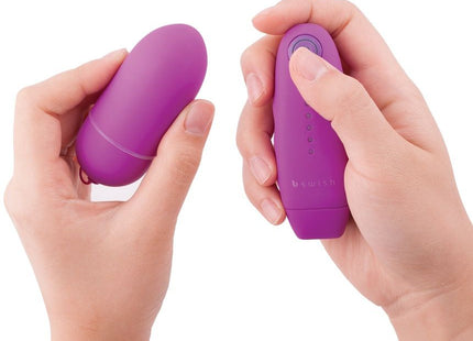 B swish bnaaughty unleashed klassische fliederfernbedienung violettes vibrierendes ei mit ergonomischer silikonfernbedienung