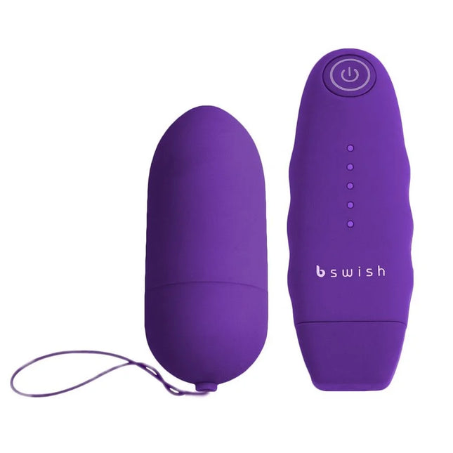 Violettes b swish bnaaughty unleashed vibrierendes ei mit kabelloser fernbedienung aus silikon