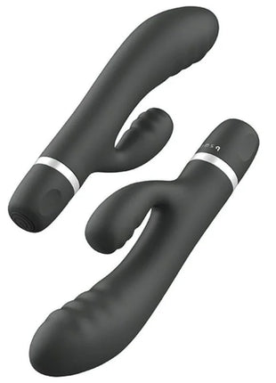 Schwarze silikon rabbit-vibrator von b swish mit silbernem metallband am griff im b wild classic schwarz modell