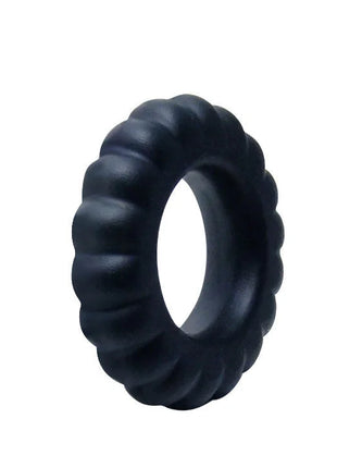 Baile titan cockring schwarz 2 cm aus schwarzem silikon mit gewellter, gerippter außenstruktur
