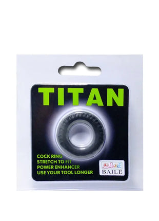 Schwarzer und silberner titan cockring von baile in klarer plastikverpackung mit grünem branding 2 cm breit