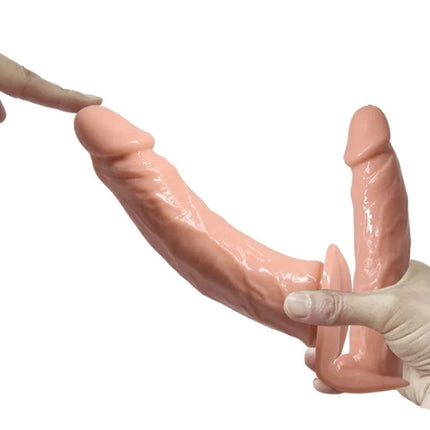 Pink silikon doppeldildo mit realistischer textur und glänzendem finish von BAILE für den einsatz mit harness