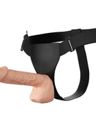 Baile schwarzes ledergeschirr mit beiger silikon phallus befestigung 26 cm natural für leidenschaftlichen einsatz