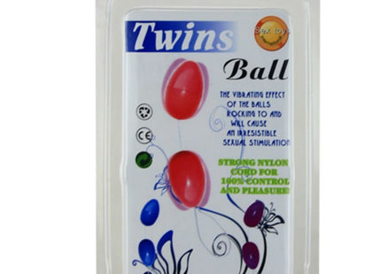 Rote und blaue durchsichtige Silikonkugeln auf starkem Nylonseil verpackt mit twins ball branding von Baile