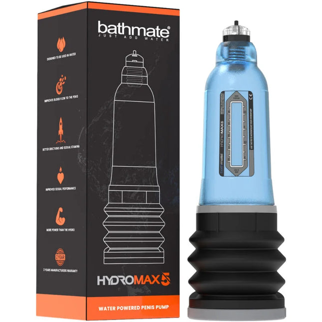 Bathmate hydromax 5 blau wasserbetriebenes penis pumpe aus blauem transparentem kunststoff mit schwarzer gummibasis und silbernen akzenten