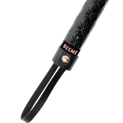 BEGME - BLACK EDITION VEGANER LEDER FLOGGER - Peitschen