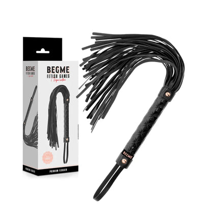 BEGME - BLACK EDITION VEGANER LEDER FLOGGER - Peitschen