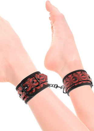 BEGME - RED EDITION PREMIUM KNÖCHELSTZE MIT NEOPRENFUTTER - Handschellen für Frauen