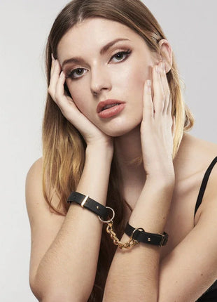 BIJOUX - INDISCRETS MAZE HANDSCHELLEN SCHWARZE ARMBNDER - Handschellen für Frauen
