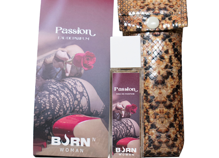 Klar glasflasche mit passion eau de parfum von born woman mit weißem deckel und etikett in 20 ml größe