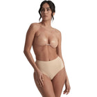 Beige adhesiver trägerloser bh bye-bra mit silikon cups c, designed für komfort unter der kleidung nach jedem trage
