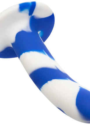 Flexibler admiral swirl dildo von calexotics in blau und weißem silikon mit rundem kopf und wirbelmuster