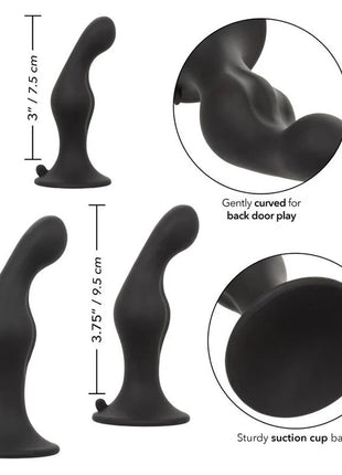 Schwarzer silikon-analplug mit sanft gebogener form und stabilem saugnapfboden aus dem calexotics anal ripple kit