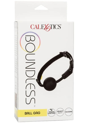 Schwarzer ballknebel aus silikon mit veganen lederriemen von calexotics im modell boundless
