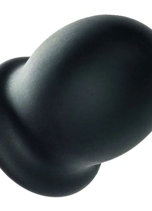 Schwarzer matte silikon analplug mit glattem rundem design aus calexotics boundless ftm stroker reversible 7cm