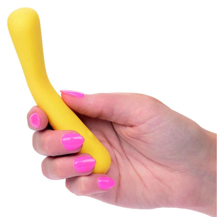 Gelbes silikon-vibrationsspielzeug mit glattem, gebogenem design von calexotics boundless mini-flexiwand