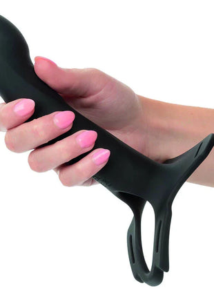 Schwarzer silikon-analplug mit ergonomischem griff und integriertem ring von calexotics boundless multi harness