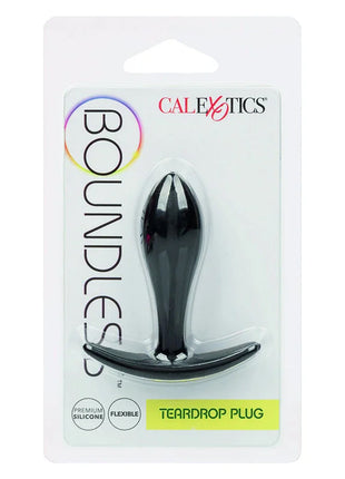 Schwarzer teardrop förmiger analplug aus flexiblem silikon von Calexotics aus der Boundless Serie im klaren blisterpack