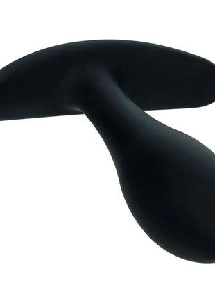 Schwarzer silikon-analplug calexotics boundless teardrop plug mit glattem, abgerundetem kopf und flacher, flügelartiger basis