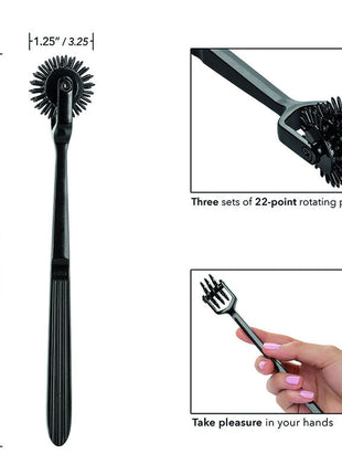 Schwarzer kunststoff-hautroller mit drei rotierenden pinwheels calexotics boundless trio pleasure wheel