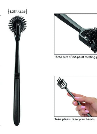 Schwarzer kunststoff-hautroller mit drei rotierenden pinwheels calexotics boundless trio pleasure wheel