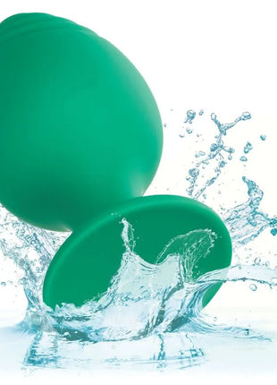 CaleXotics Cheeky buttplug grün aus grünem silikon mit abgerundeter, glatter oberfläche und breitem stufenfuß