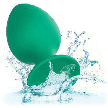 CaleXotics Cheeky buttplug grün aus grünem silikon mit abgerundeter, glatter oberfläche und breitem stufenfuß