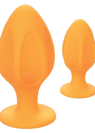 CaleXotics cheeky buttplug orange aus orangefarbenem silikon mit texturierter ergonomischer form
