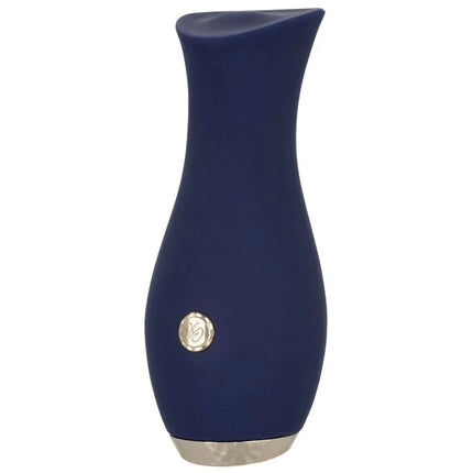 Navyblauer silikonvibrator mit silbernem emblem und basis von calexotics chic tulpe massager blau