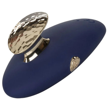 Calexotics chic violet stimulator aus tiefblauem silikon mit goldfarbenem metallknopf und akzentkappe
