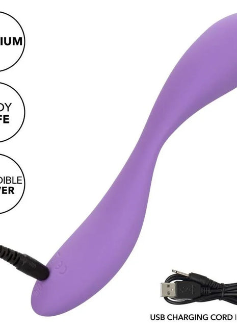 Purpurner silikonkörpermassagegerät mit usb-ladekabel enthalten calexotics contour demi violet