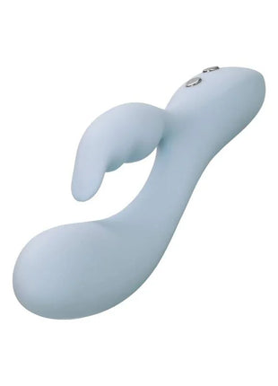 Lichtblauer silikon vibrator in kaninchenform mit zwei silbernen tasten am griff von CalExotics Contour Kali Blau