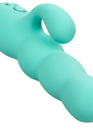 Tealfarbenes, glattes silikon-vibrator-gerät mit gebogenem design und zwei kontrollknöpfen von calexotics del mar diva