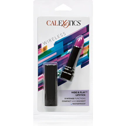Ein eleganter schwarzer kabelloser Lippenstiftstimulator von CalExotics mit leuchtend pinker Spitze in Klarsichtverpackung