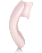 Pink silikongesichtsgerät mit ergonomischem design und glänzend glatter oberfläche von calexotics inspirieren sie flackernde intime erreger