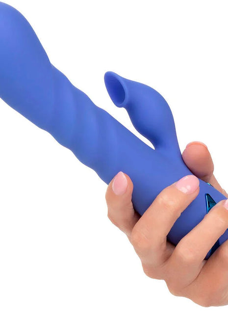 Blauer silikon vibrator mit gebogenem, geripptem schacht und integriertem trichter von calexotics california dreaming
