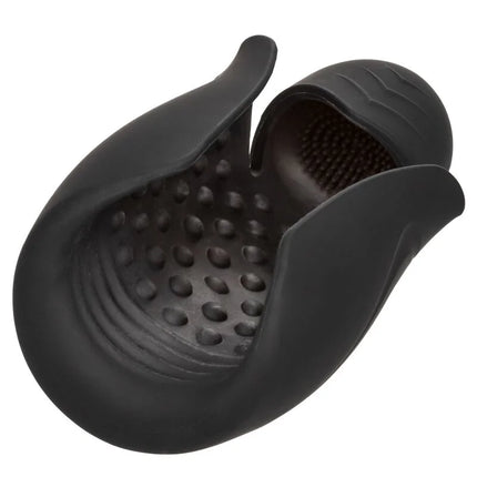 Schwarzer silikon cockring calexotics masturbator elite pro stroker mit strukturierter perforierter innenseite und gebogenem design