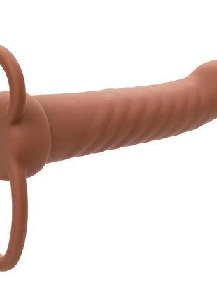 Tan silikon analplug mit geriffeltem schacht und zwei integrierten ringen von calexotics maxx ribbed dual penetrator 10 vibrationen braun