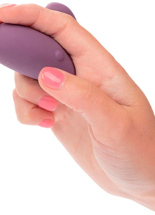 CaleXotics mod touch stimulator lila silikon stressball mit glatter rundung und kleiner kreisförmiger eindellung