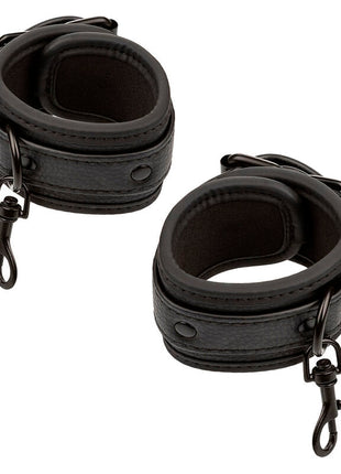 CALEXOTICS - NOCTURNAL HOG TIE CONNECTOR CUERO EINSTELLBAR SCHWARZ